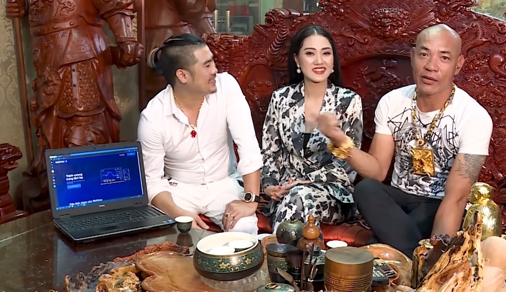 Giang ho mang da cap tien dien tu