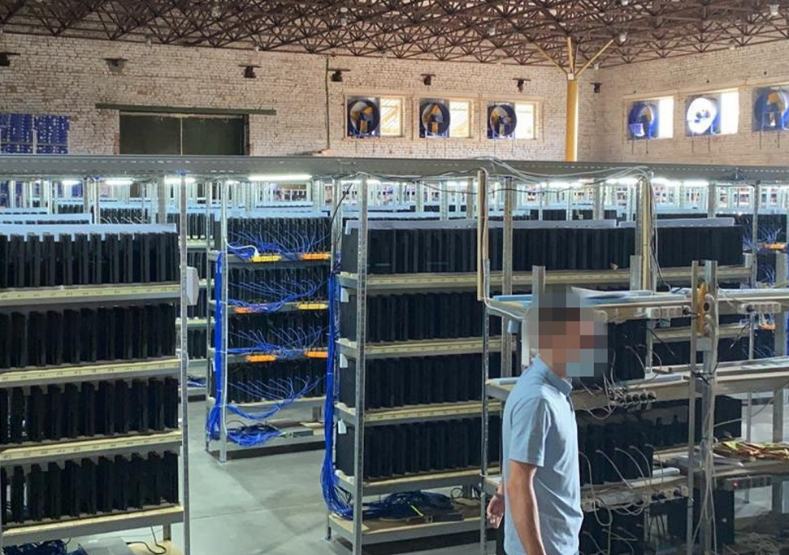 Ukraine dong cua khai thac crypto