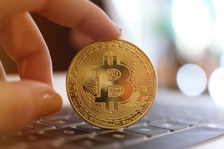 tin-van-crypto-14-03