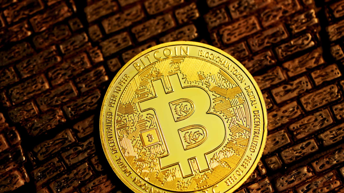 tin-van-crypto-15-03