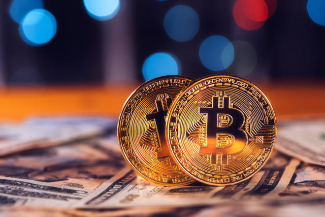 tin-van-crypto-17-12
