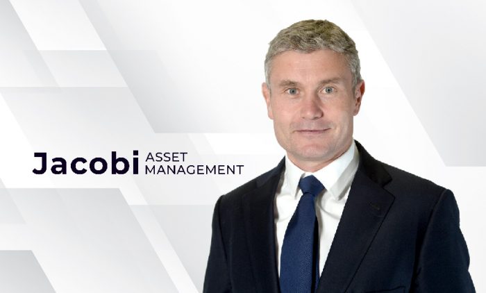 Cựu giám đốc điều hành BlackRock cho biết SEC có thể sẽ phê duyệt tất cả các quỹ Bitcoin ETF giao ngay cùng một lúc