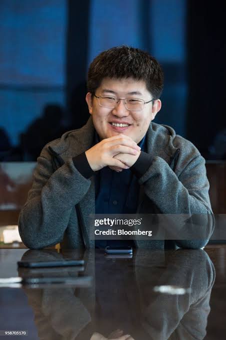 Nangeng Zhang